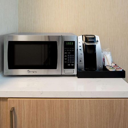 Hilton Garden Inn רוזוויל מראה חיצוני תמונה