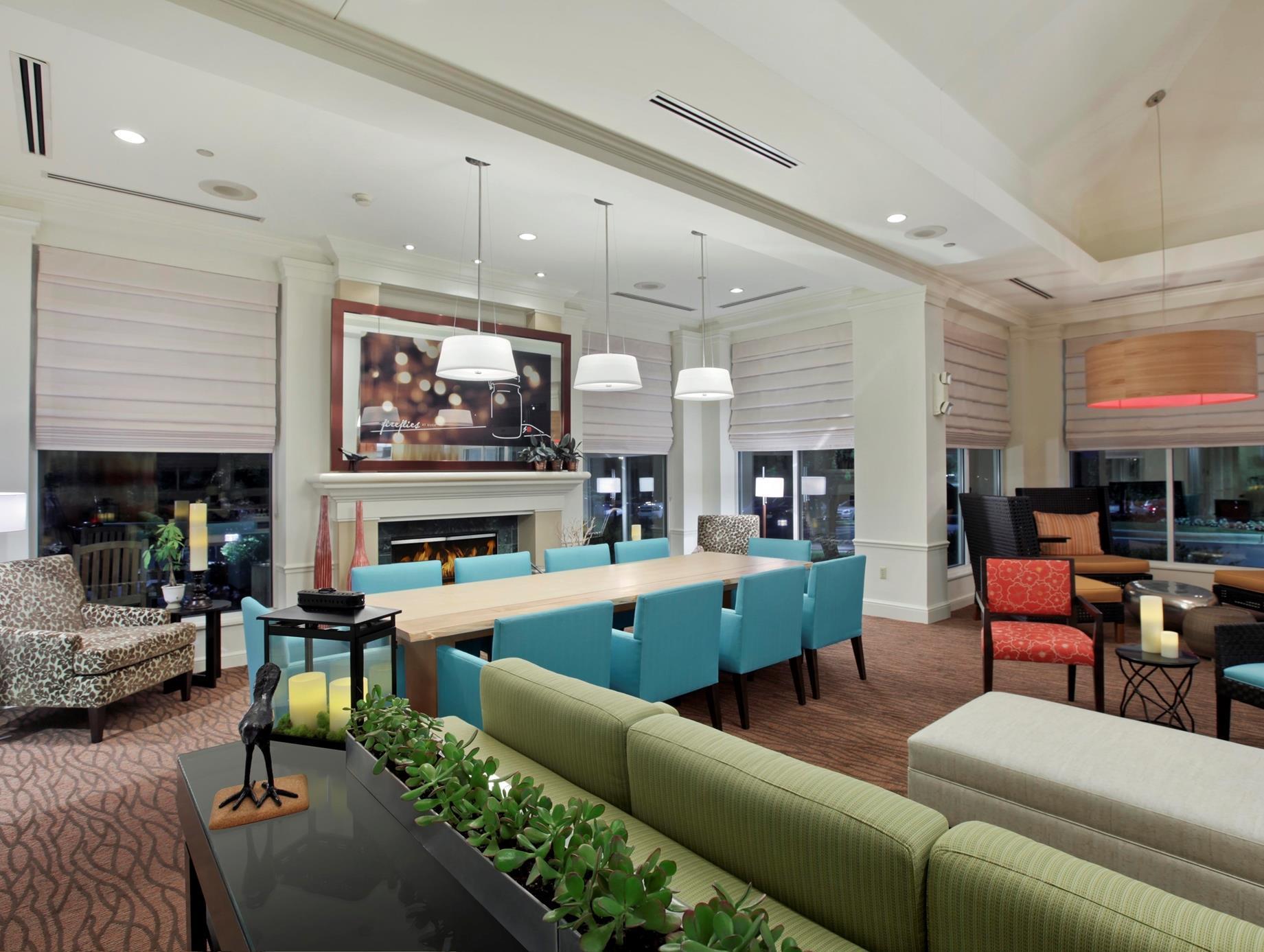 Hilton Garden Inn רוזוויל מראה חיצוני תמונה