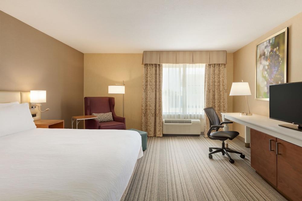 Hilton Garden Inn רוזוויל מראה חיצוני תמונה