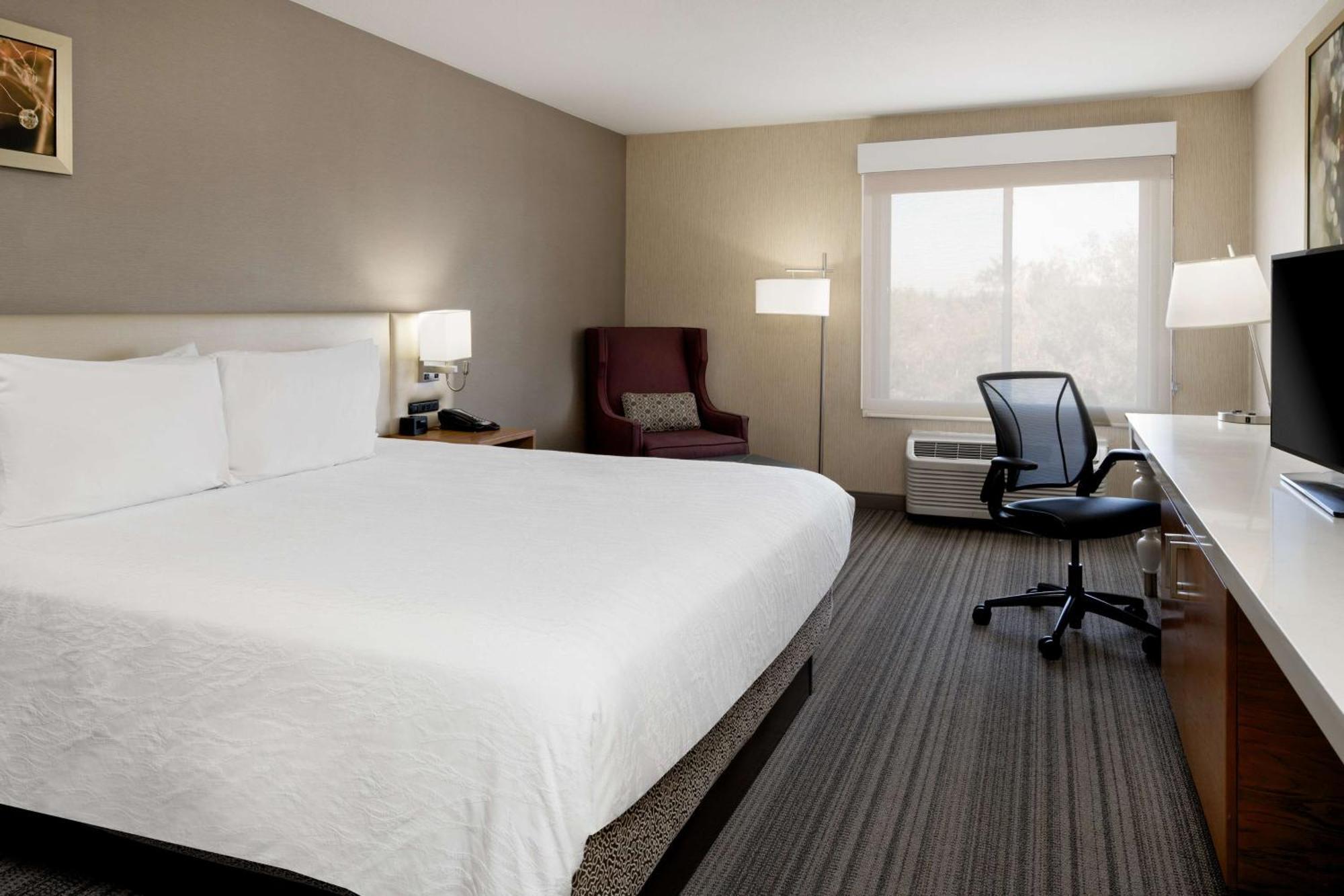 Hilton Garden Inn רוזוויל מראה חיצוני תמונה