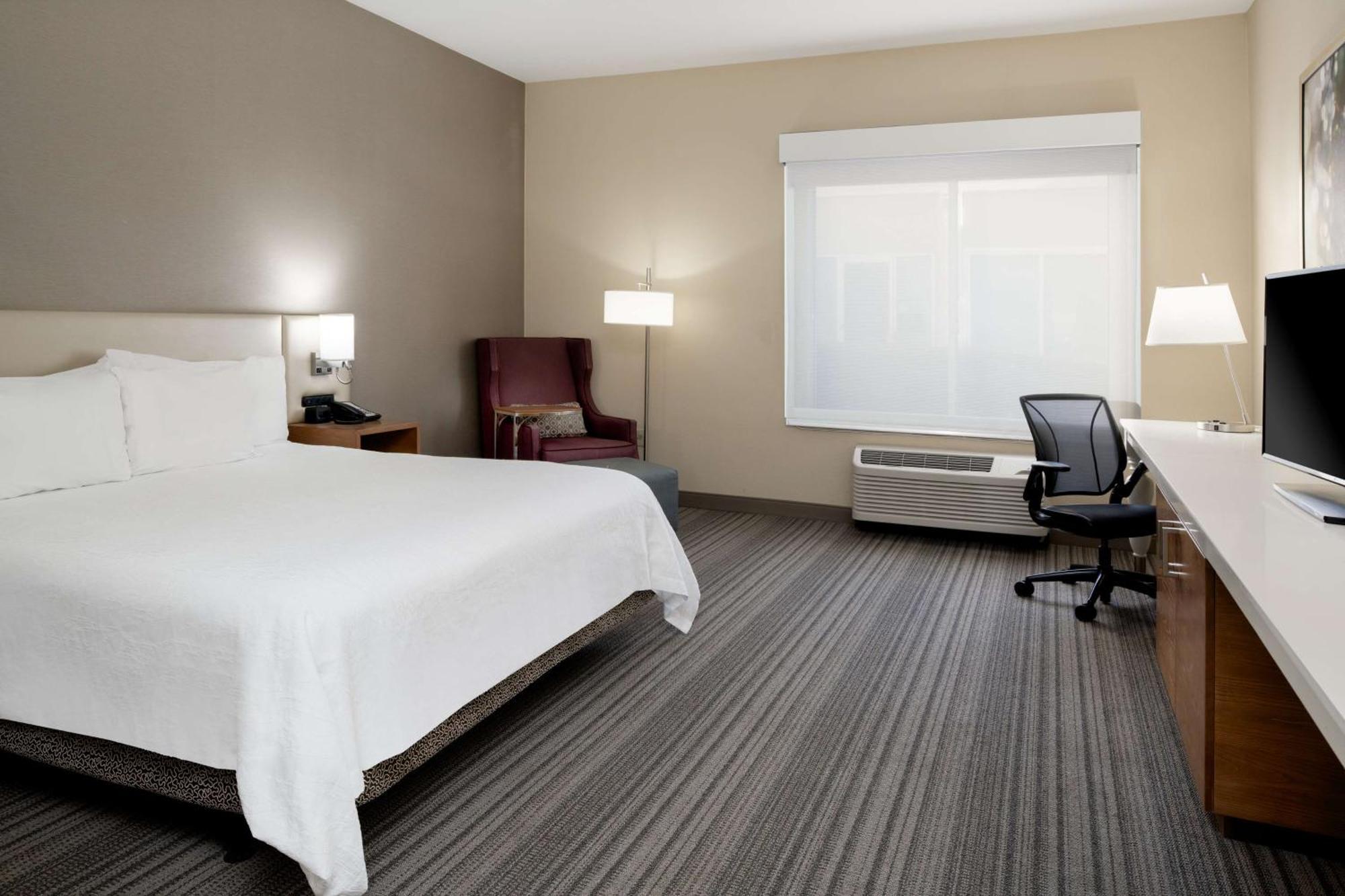 Hilton Garden Inn רוזוויל מראה חיצוני תמונה