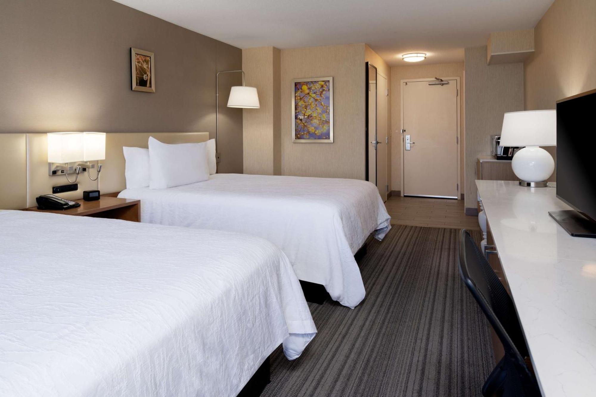 Hilton Garden Inn רוזוויל מראה חיצוני תמונה