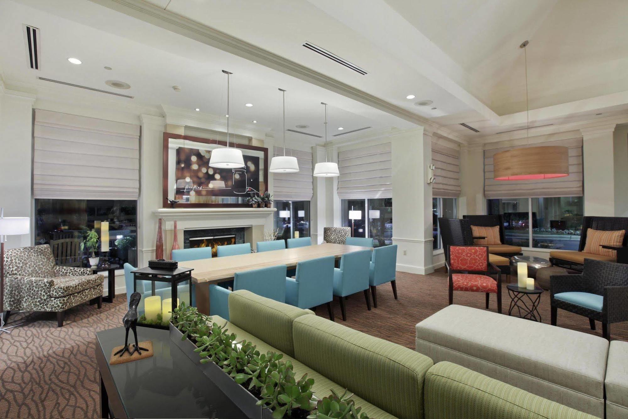 Hilton Garden Inn רוזוויל מראה חיצוני תמונה